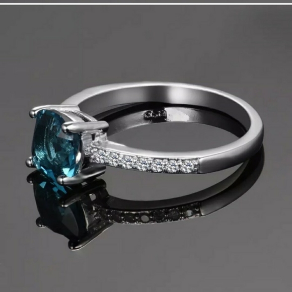 Closeout 🌸Peacock blue topaz . 925 silver filled - Picture 5 of 10